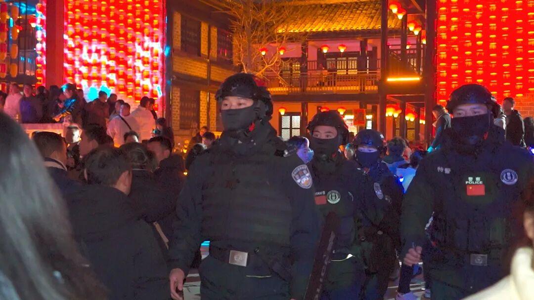 圖1 提高街面見警率，震懾違法犯罪?！餍惴志止﹫D.jpg