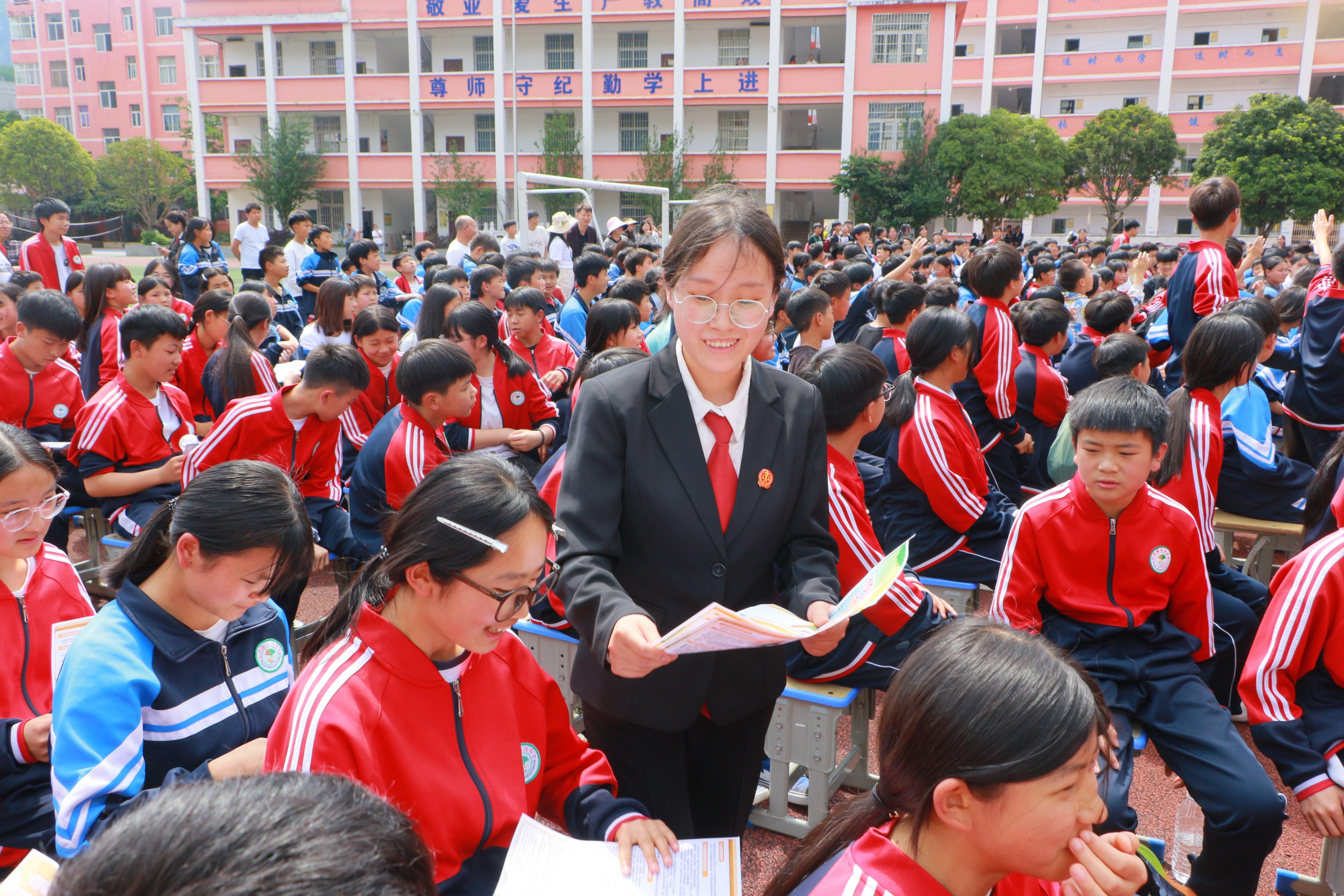 貴州盤州法院讓法治教育“活”起來